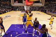 九游娱乐-关于NBA总决赛清晨再迎强敌；洛杉矶湖人外线爆发；主帅态度——悬念犹存；年轻球员得到机会的信息