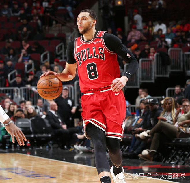 包含德罗巴连续十场比赛得分超过势不可挡，公牛挑战极限！的词条